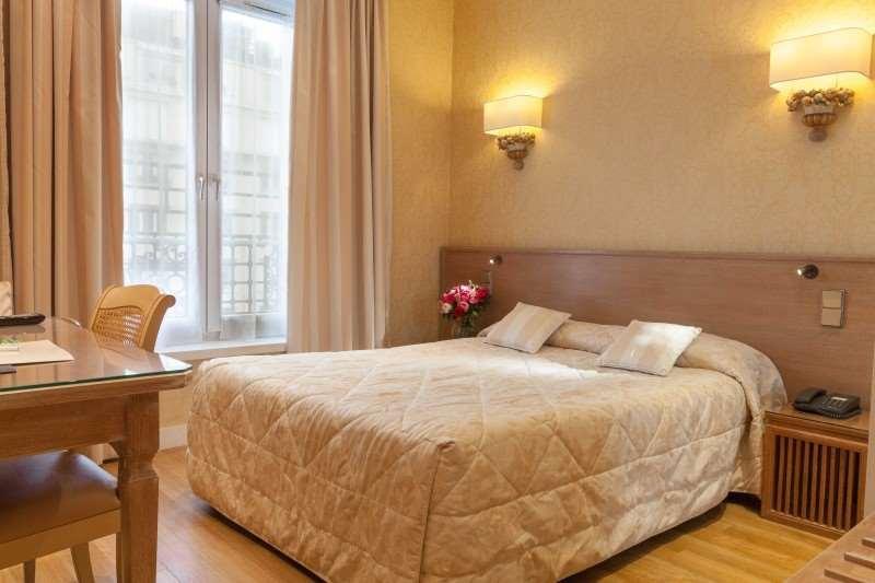 Cecilia Arc De Triomphe Hotel Parijs Kamer foto